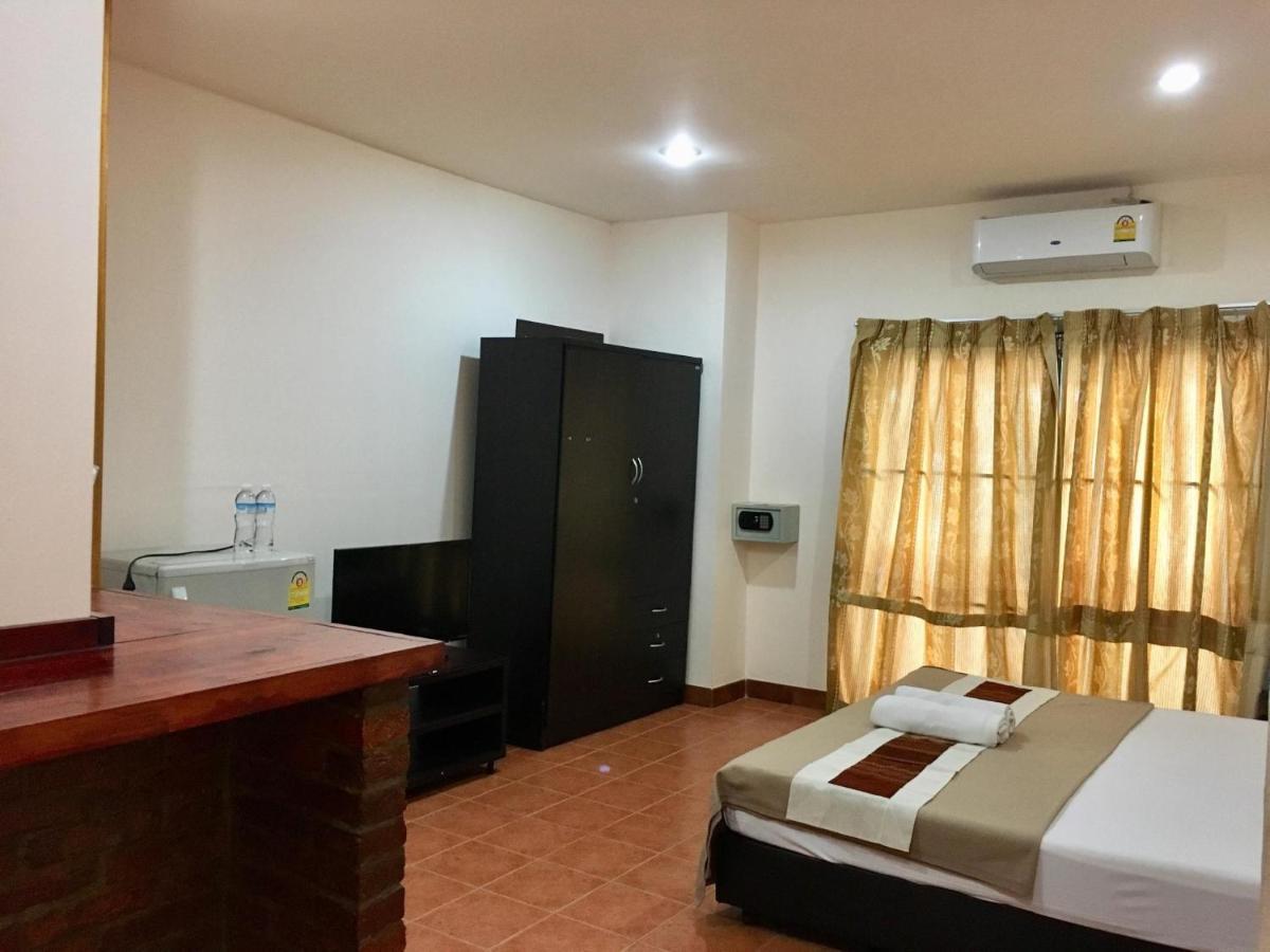 Anchana House Jomtien Beach Exterior foto