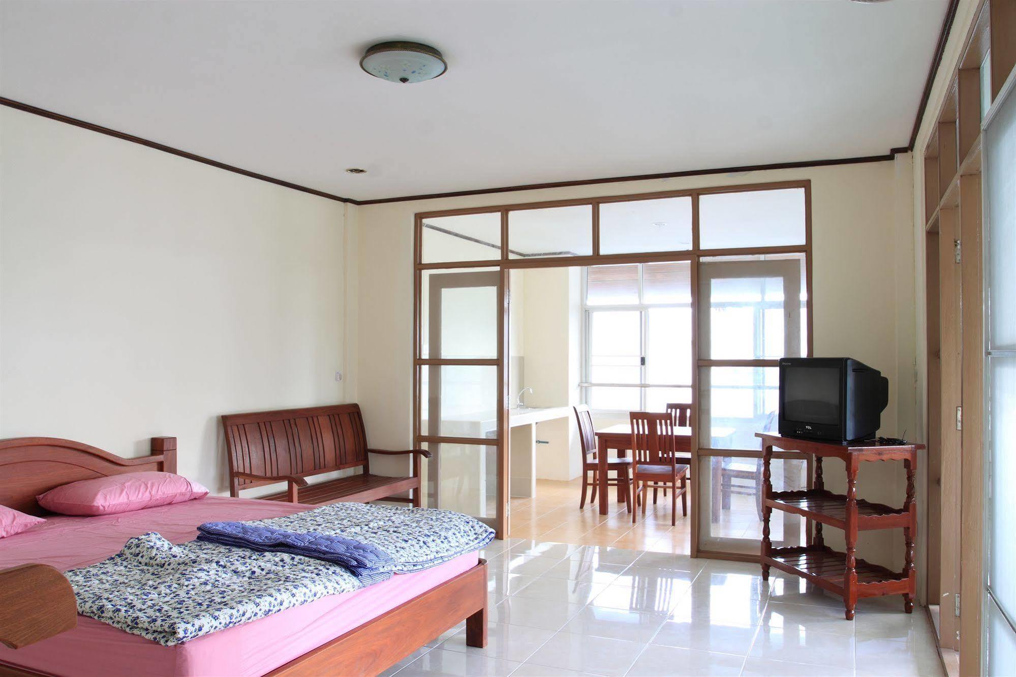 Anchana House Jomtien Beach Exterior foto